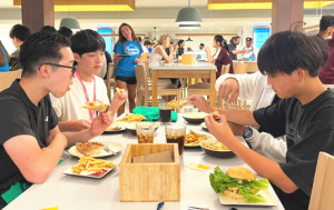 ビュッフェスタイルの食事例