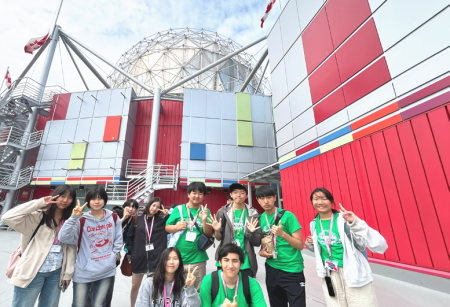 夏休みのカナダ留学　小学生　中学生　高校生　サイモンフレーザー大学 アクティビティ