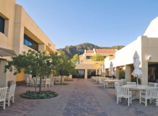 ジュニア留学　ロス郊外の安全な街でキャンパス留学