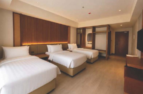 セブ市内3.5星ホテルONE TECTONA HOTEL滞在