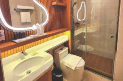 セブ市内3.5星ホテルONE TECTONA HOTEL滞在