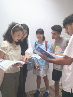 マレーシア留学　クアラルンプール留学　授業後の様子