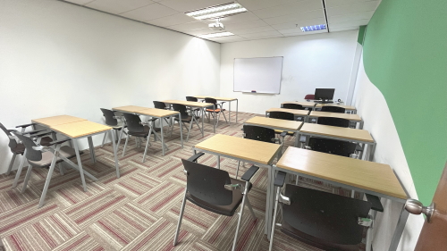 マレーシア留学　クアラルンプール留学　教室の一例 3