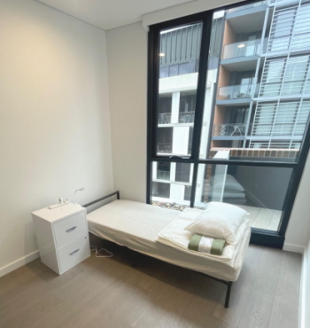 シドニー　女性専用シェアハウス　810-2