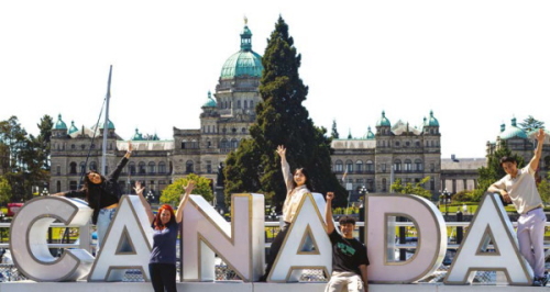 カナダ　シニア留学　ビクトリア　カルガリー